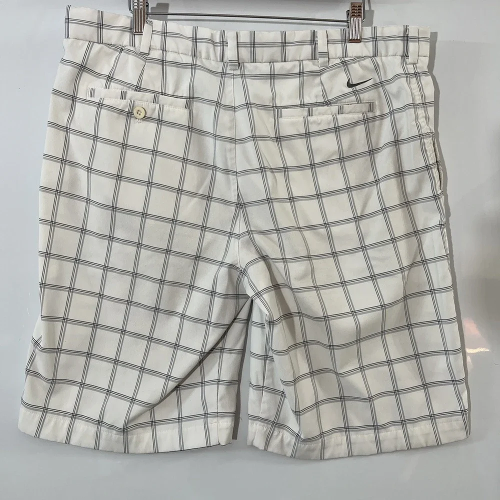 Nike Golf Shorts Mens Size 38 Lightweight Plaid Blue‎ and White 11